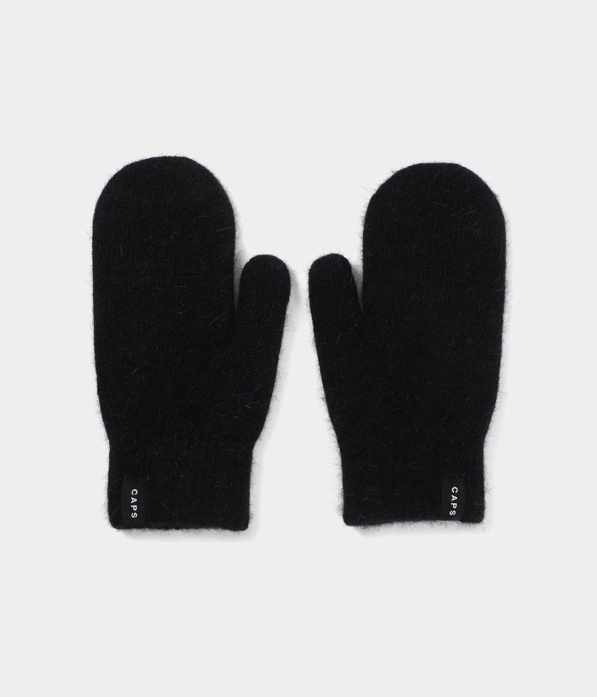 CLASSIC WINTER MITTENS.