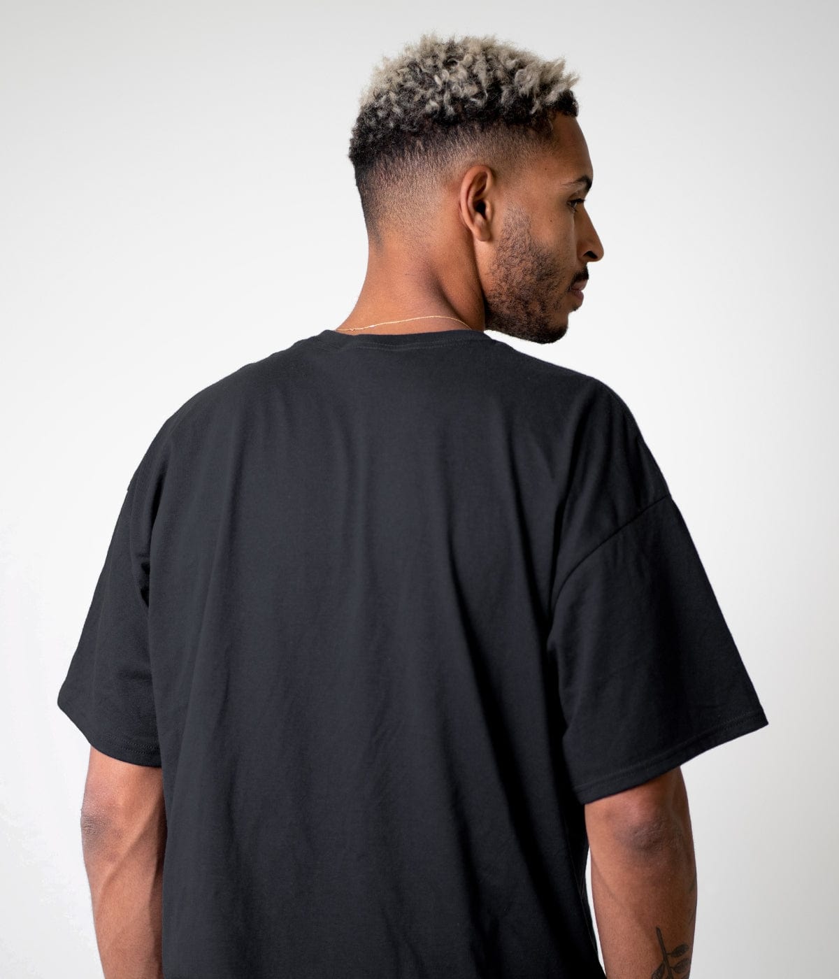 ROSE TEE.