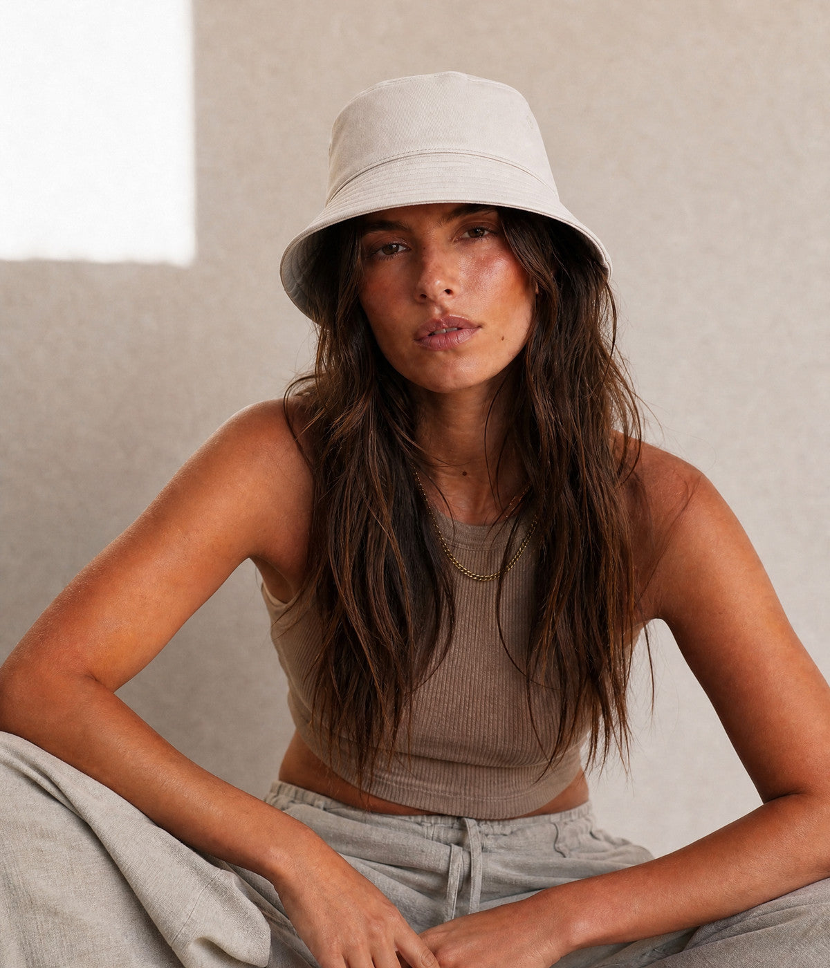 WASHED COTTON BUCKET.