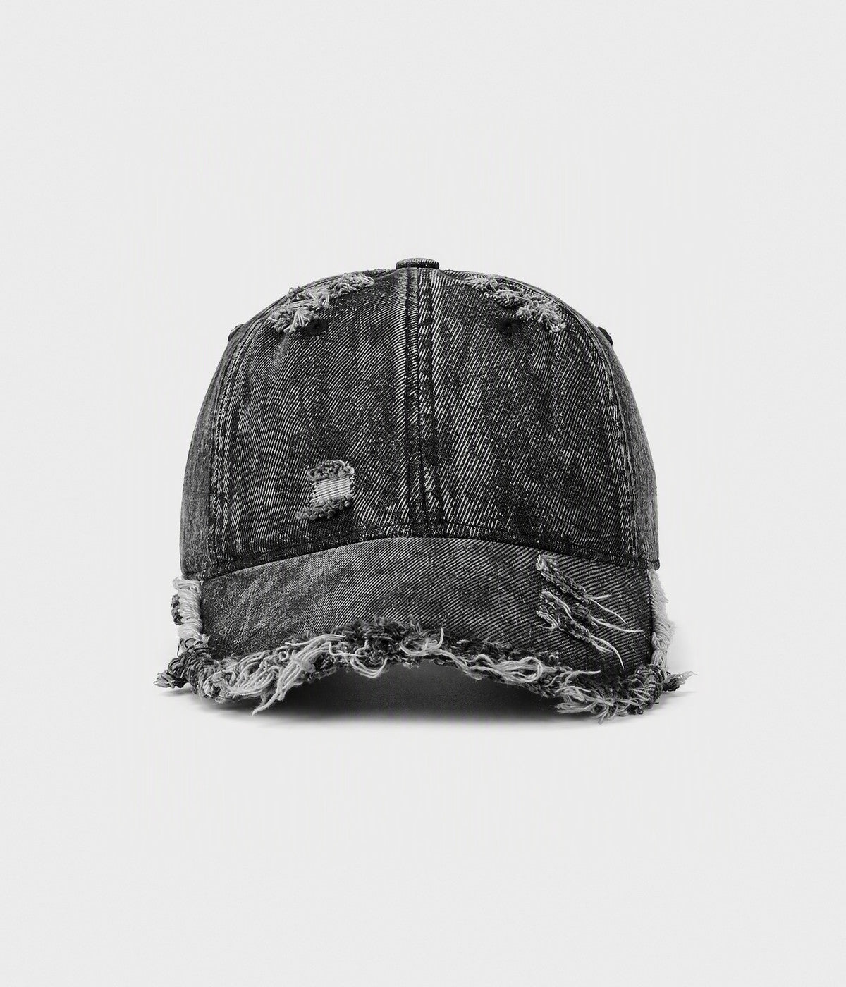 SHREDDED DENIM.