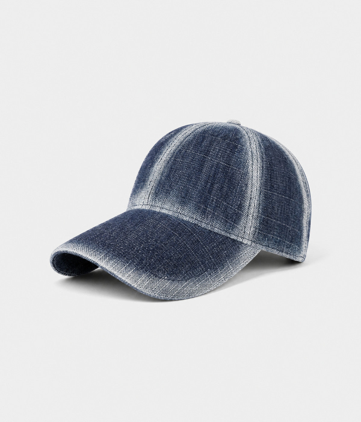 DENIM FADE.