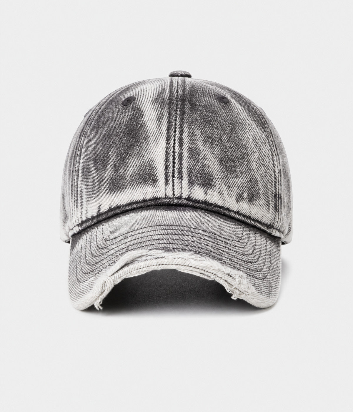 SNOW WASH DENIM.