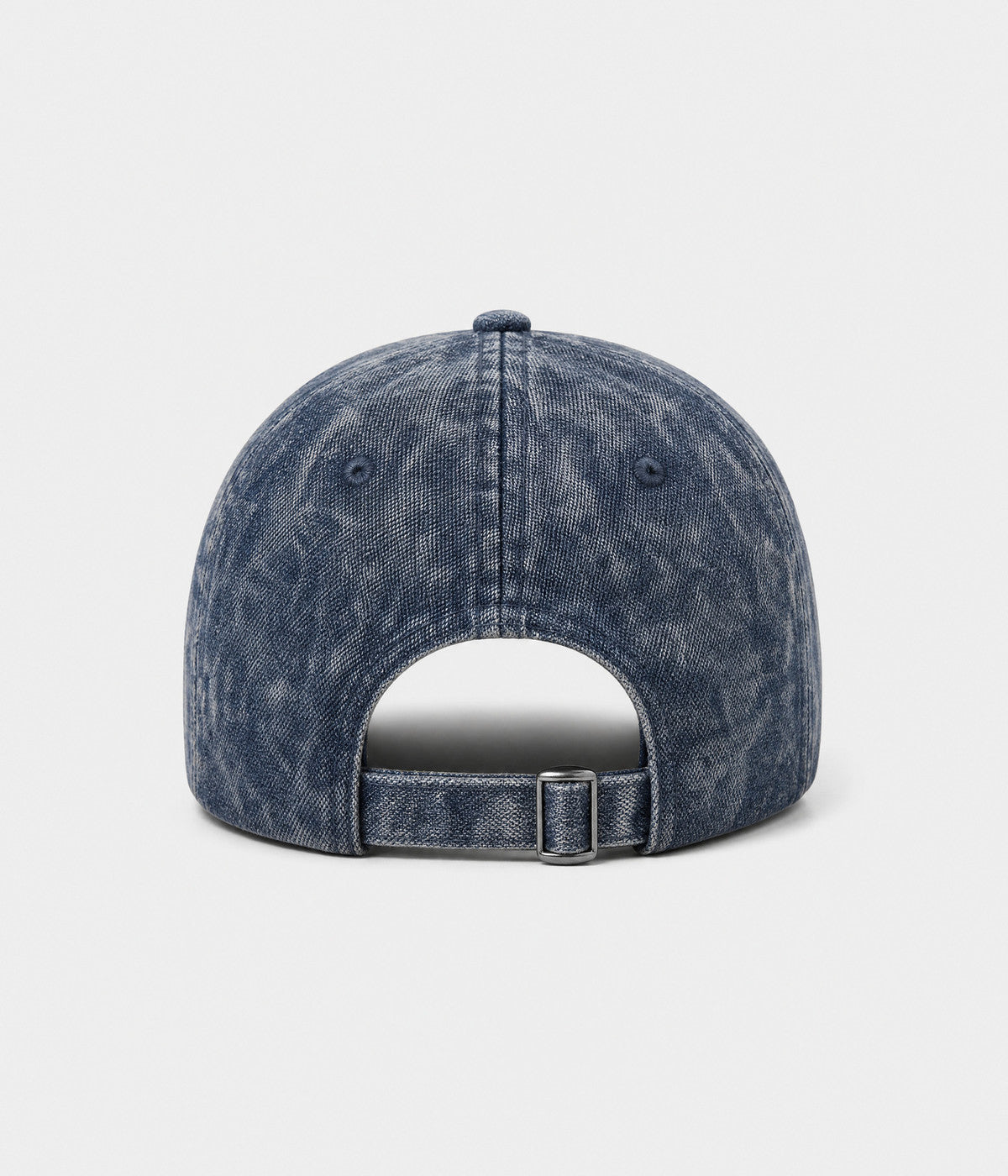 DENIM FADE.