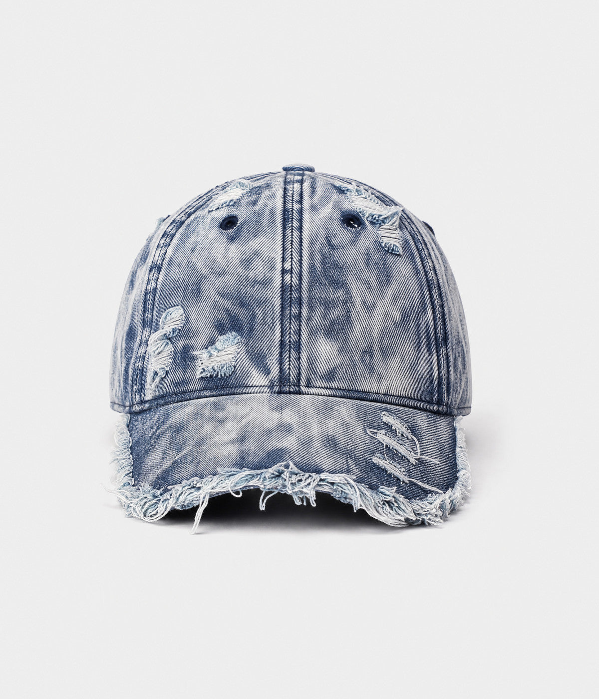 SHREDDED DENIM.