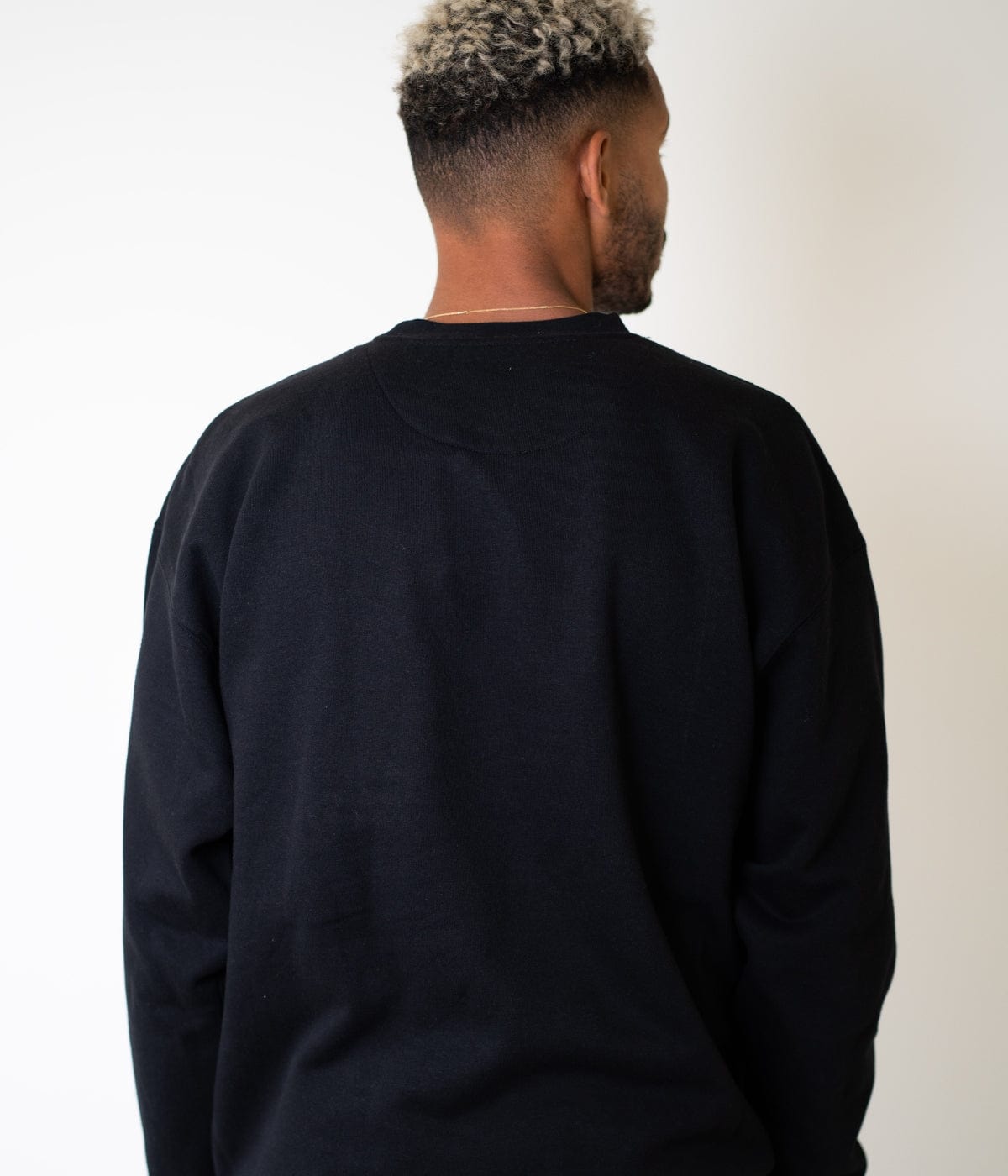 DRAWN HEART SWEATER.