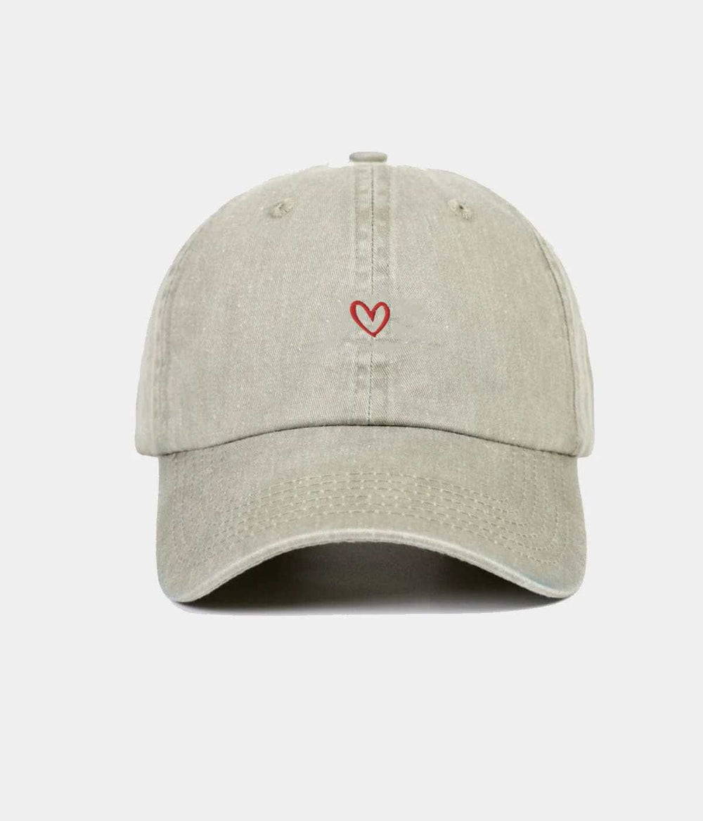 WASHED DRAWN HEART - RED.
