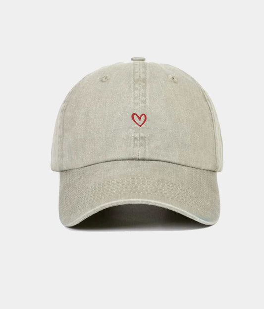 WASHED DRAWN HEART - RED.